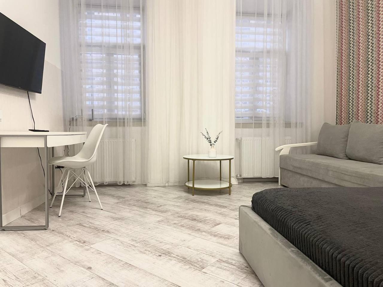 Куліша 15, Апартаменти В Центрі,Тц Форум,Оперний Lvov Exteriér fotografie